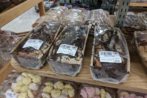 Gility's Cake Bakery Off Licence and Convenience Store photo 2
